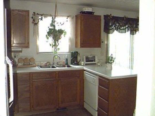 951 Violet Dr, Sandy, UT 84094 — photo 5