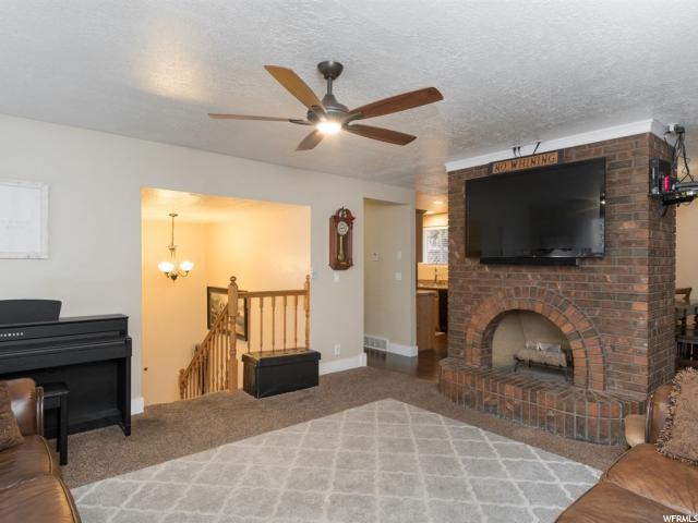 4563 S 1600 W, Roy, UT 84067 — photo 5