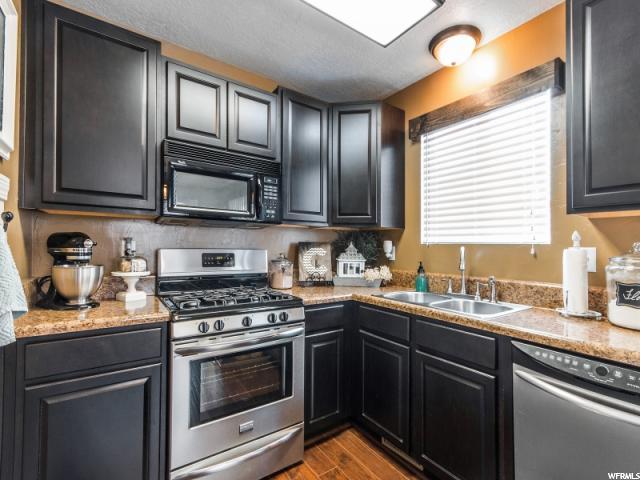 2166 W 1520 N, Clinton, UT 84015 — photo 9