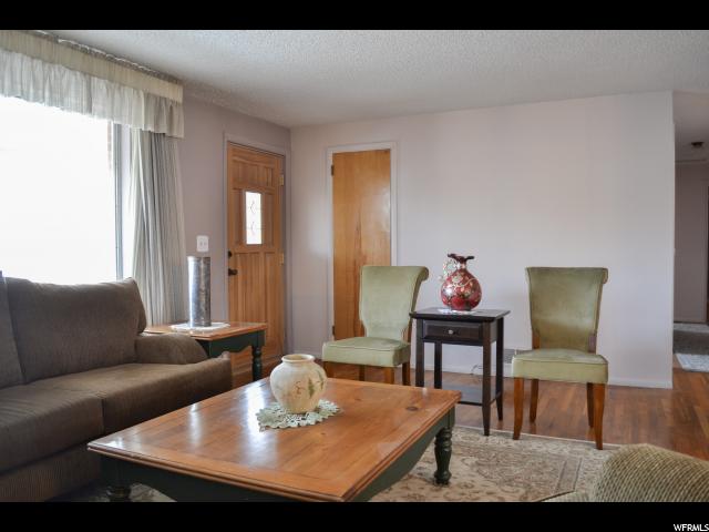 195 W 1950 S, Bountiful, UT 84010 — photo 3