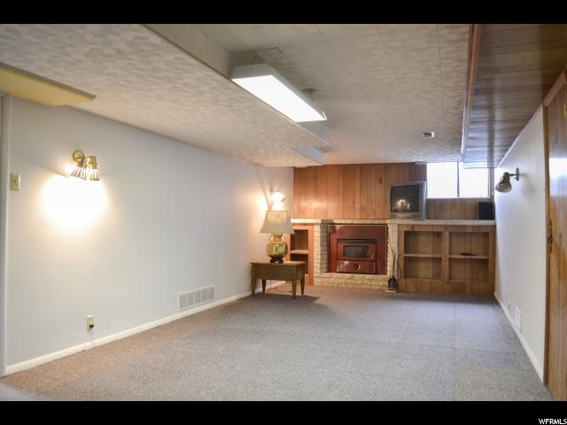 195 W 1950 S, Bountiful, UT 84010 — photo 8
