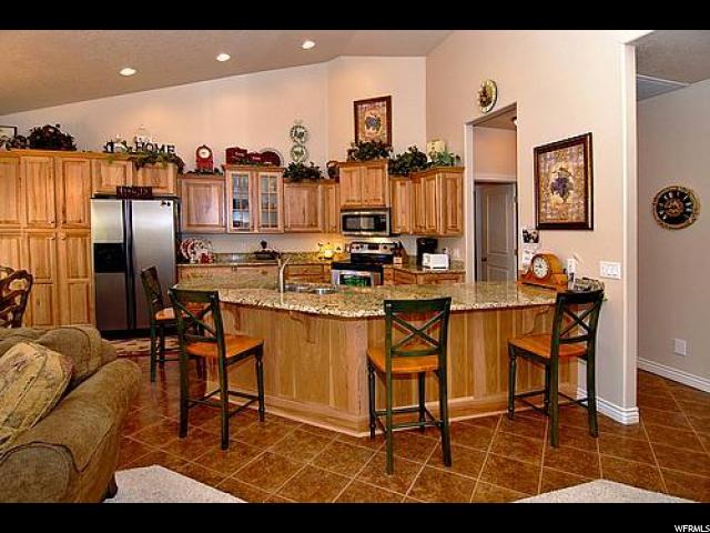 2475 S 2070 Cir E, St. George, UT 84790 — photo 6