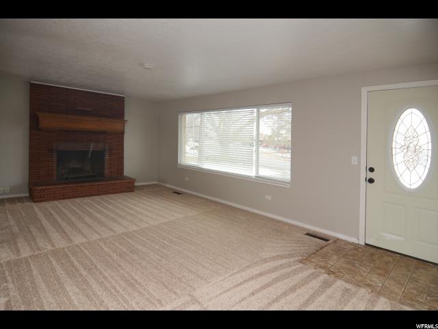 396 W 1130 N, Sunset, UT 84015 — photo 4