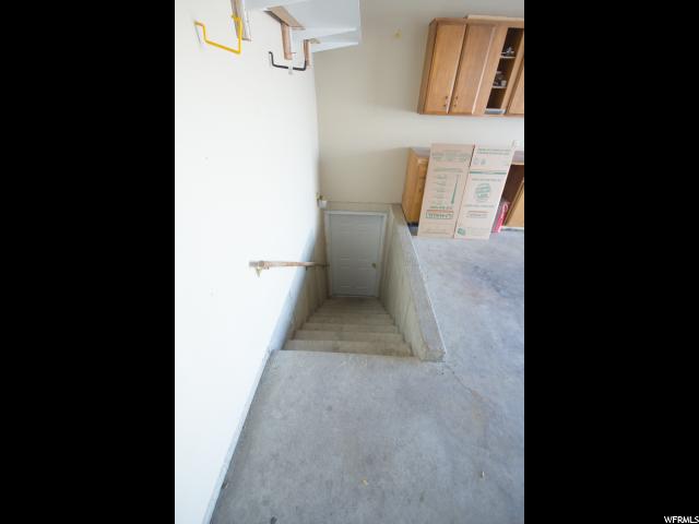 577 W 3000 S, Bountiful, UT 84010 — photo 11