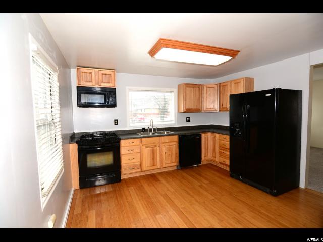 374 E Center St, Logan, UT 84321 — photo 11
