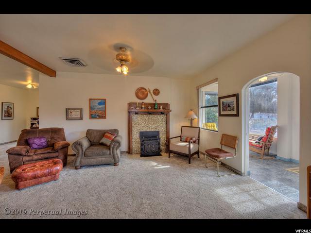 195 E 200 N, Moab, UT 84532 — photo 9