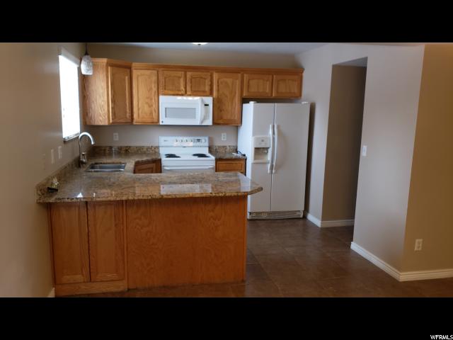 1946 N 810 W, Clinton, UT 84015 — photo 4
