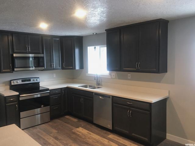 665 E Park Dr, Hyrum, UT 84319 — photo 2