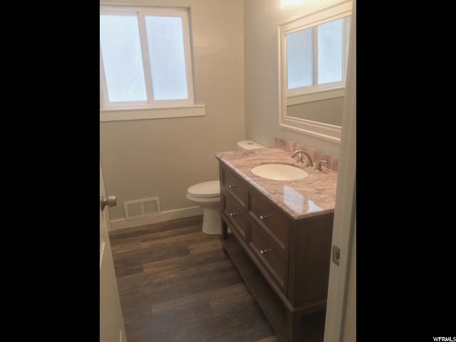665 E Park Dr, Hyrum, UT 84319 — photo 5