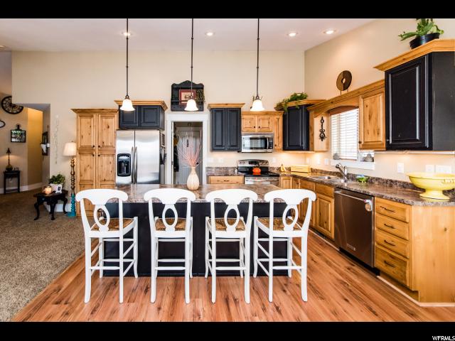 122 E 600 N, Millville, UT 84326 — photo 7