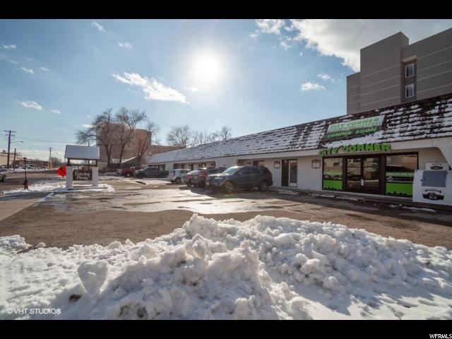 4322 S Main St E, Murray, UT 84107 — photo 2