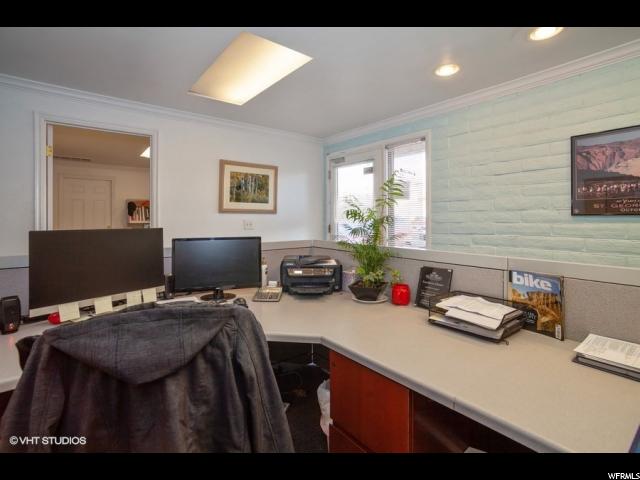 4322 S Main St E, Murray, UT 84107 — photo 8