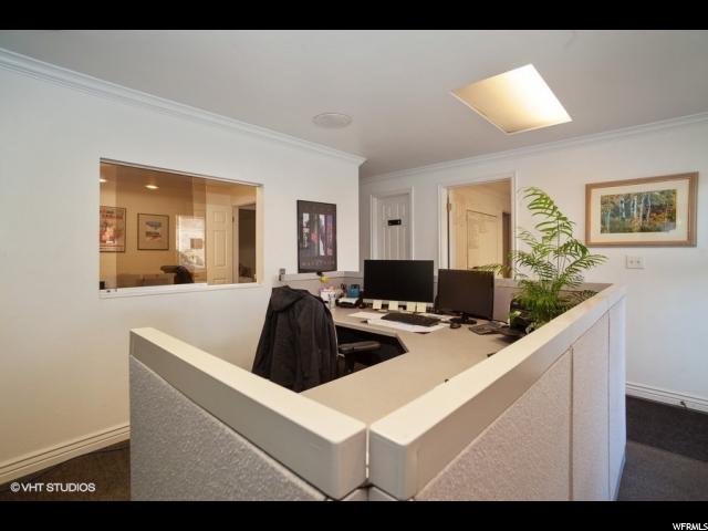 4322 S Main St E, Murray, UT 84107 — photo 7