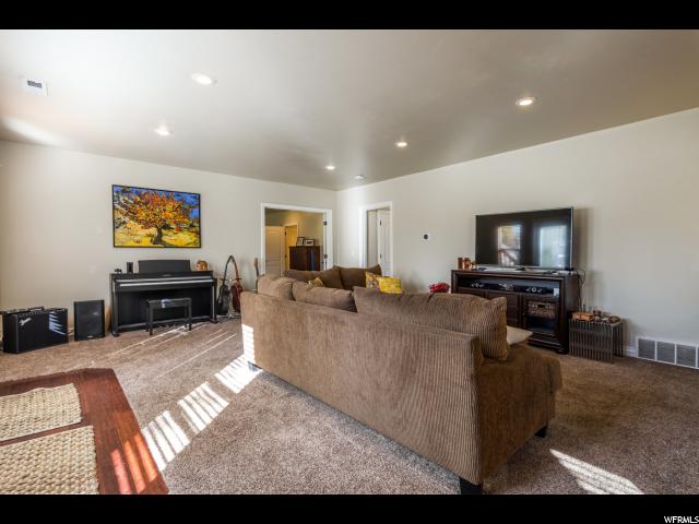 756 E Vine St S, Murray, UT 84107 — photo 9