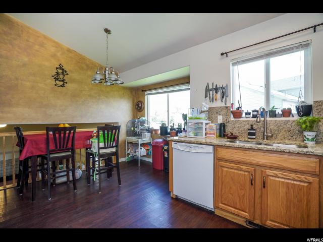 643 E Canyon View Dr, Ogden, UT 84404 — photo 9