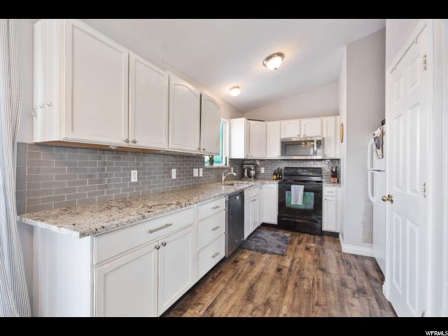 3355 E Golden Eagle Rd, Eagle Mountain, UT 84005 — photo 2