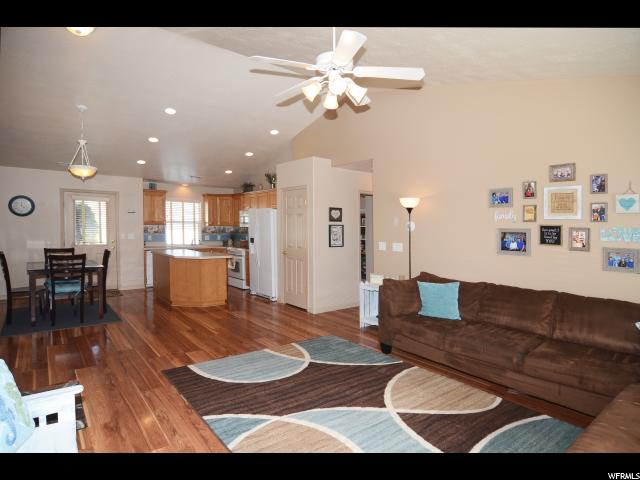 2212 Craig Ln, Syracuse, UT 84075 — photo 3
