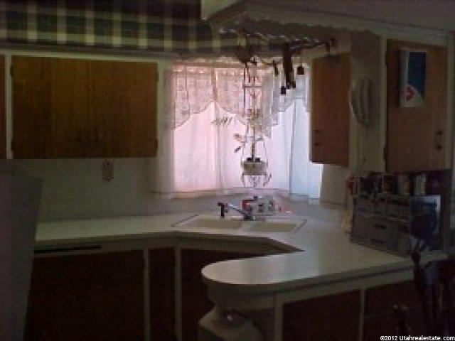190 W 600 S, Logan, UT 84321 — photo 4