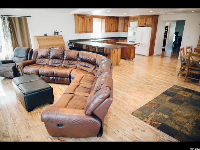 1663 W 2500 N, Vernal, UT 84078 — photo 9