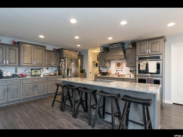 2012 N 3300 W, Clinton, UT 84015 — photo 9