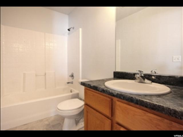 2012 N 2095 W, Clinton, UT 84015 — photo 4
