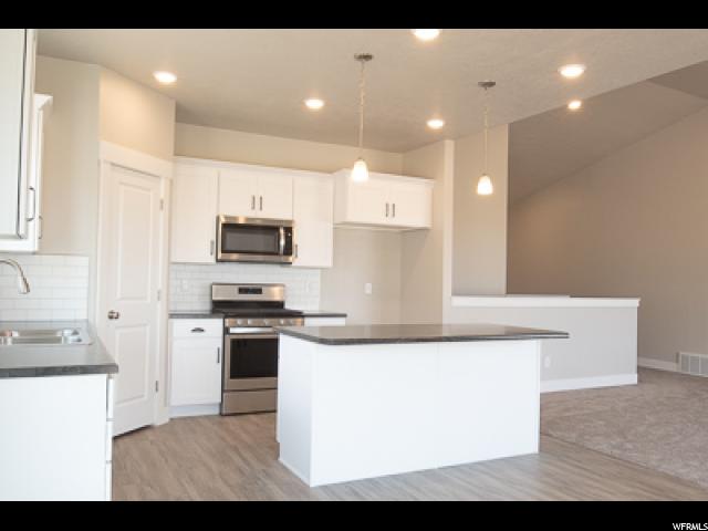 1475 E 340 S, Hyrum, UT 84319 — photo 3