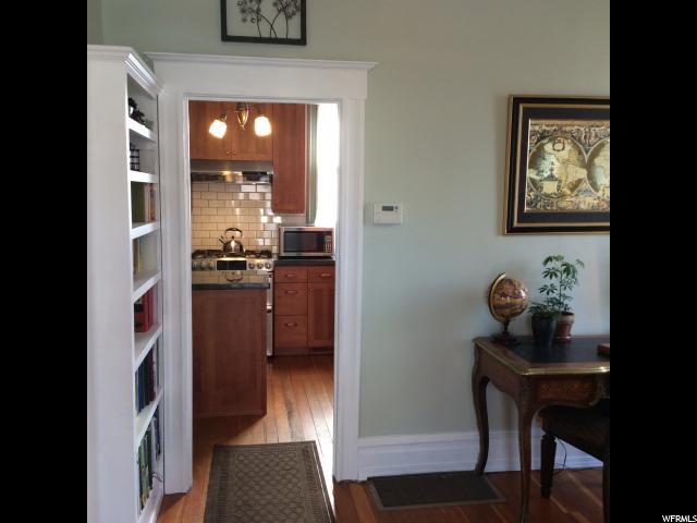 280 E Center St, Centerville, UT 84014 — photo 5