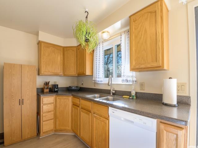 435 W 2250 N, Sunset, UT 84015 — photo 5