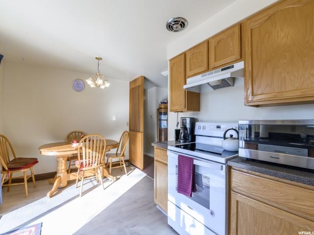 435 W 2250 N, Sunset, UT 84015 — photo 6
