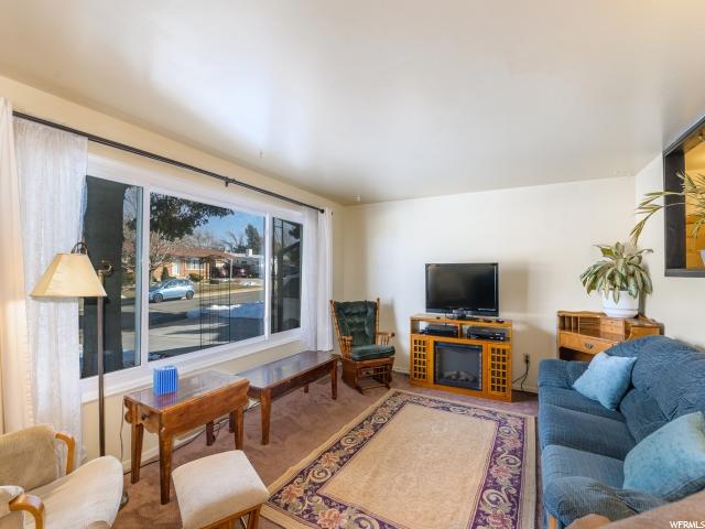 435 W 2250 N, Sunset, UT 84015 — photo 2