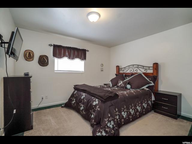 129 E Diamond St, Layton, UT 84041 — photo 12