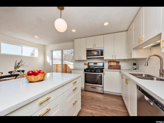 877 E Baker Dr S, Midvale, UT 84047 — photo 8
