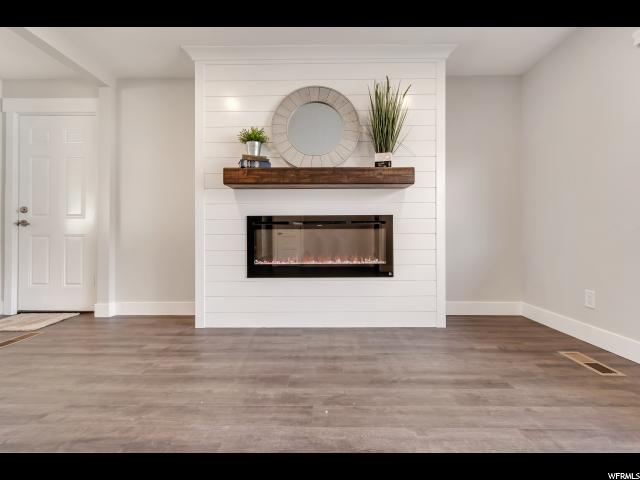87 N 600 E, Centerville, UT 84014 — photo 8
