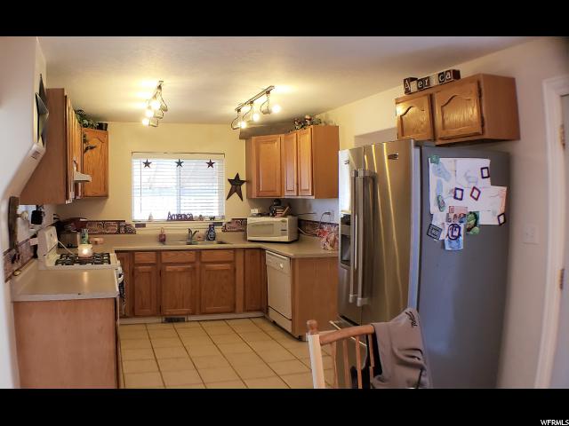 229 E Canyon Rd, Mayfield, UT 84643 — photo 5