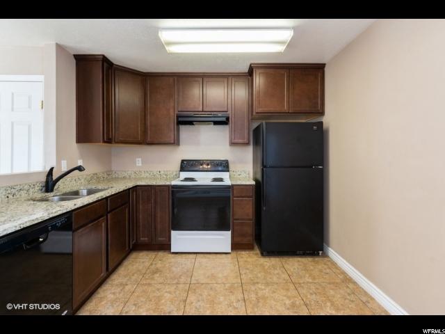 2018 N 2195 W, Clinton, UT 84015 — photo 8