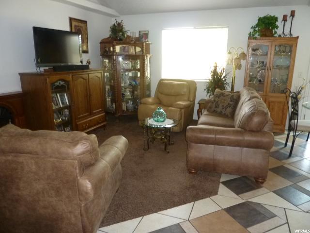 674 N 600 E, Richfield, UT 84701 — photo 9