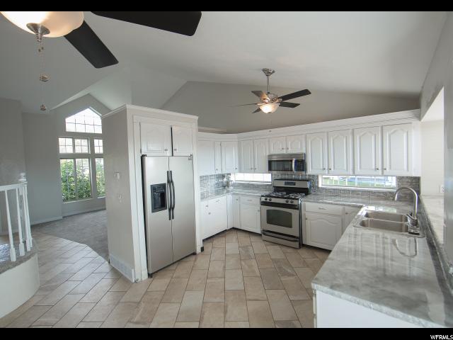 1760 E 2100 N, Layton, UT 84040 — photo 8