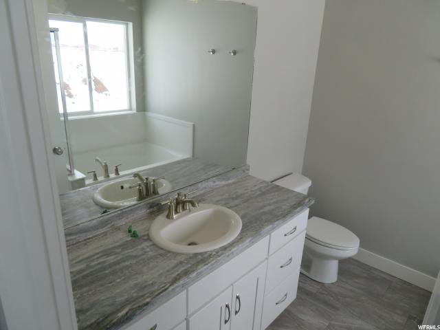 492 S 770 E, Hyrum, UT 84319 — photo 12