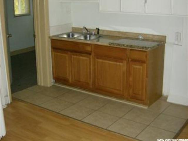 2560 S Orchard Ave E, Ogden, UT 84401 — photo 4