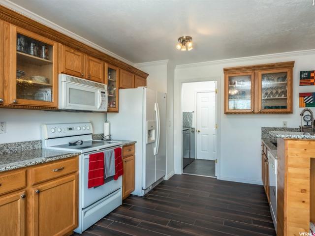 2156 W 2220 N, Clinton, UT 84015 — photo 9