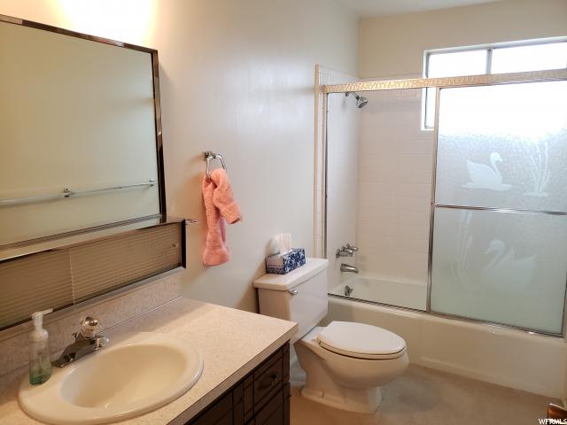3319 S Bluff Rd, Syracuse, UT 84075 — photo 12