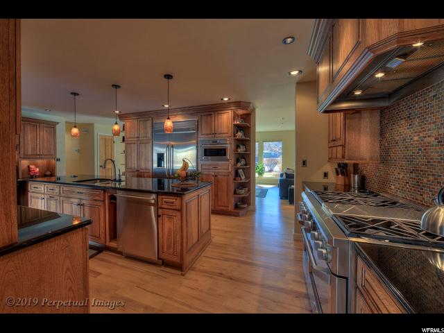 371 E 300 S, Moab, UT 84532 — photo 11