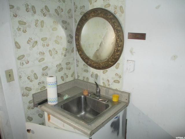 1592 E Main, Wellington, UT 84542 — photo 9