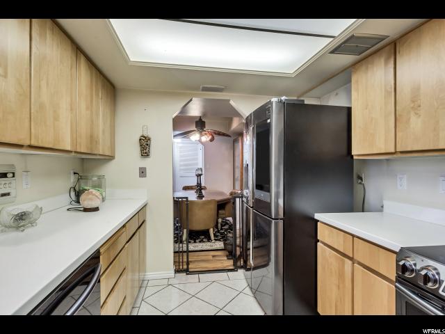 638 E 3950 S #E, Murray, UT 84107 — photo 9
