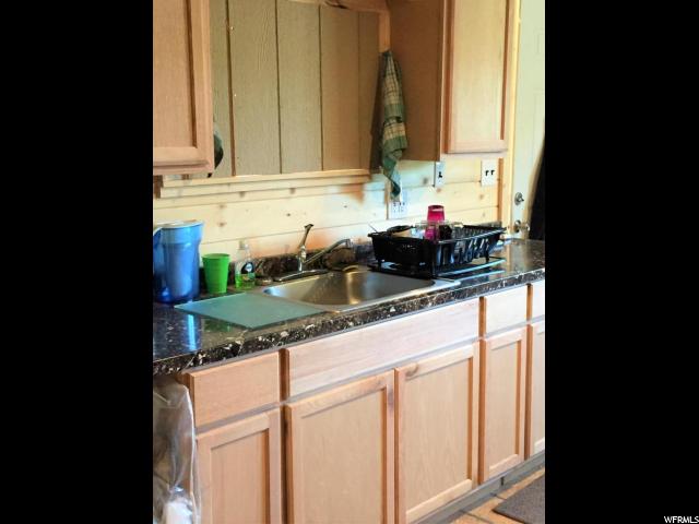742 E Cedar Dr, Hatch, UT 84735 — photo 9