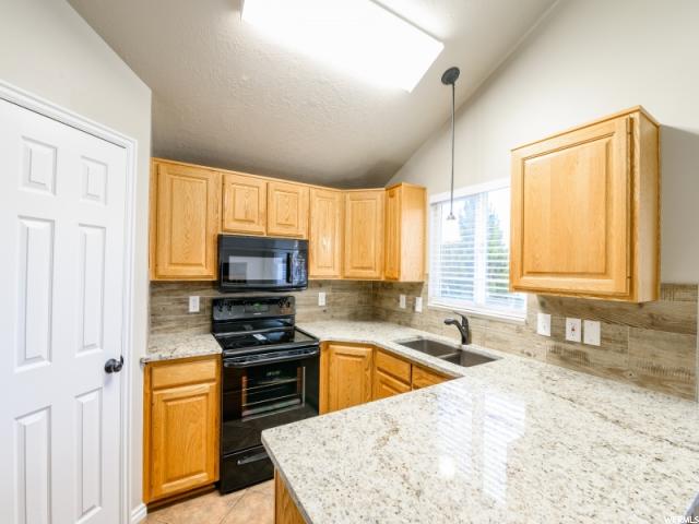 5202 S 3400 W, Roy, UT 84067 — photo 6
