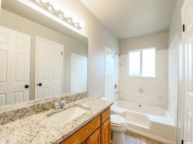 5202 S 3400 W, Roy, UT 84067 — photo 9