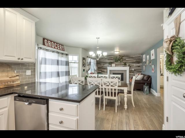 938 S Daisy Dr, Fruit Heights, UT 84037 — photo 6