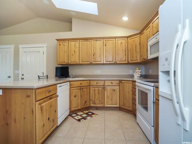 991 Hidden Dr #18, Layton, UT 84041 — photo 12