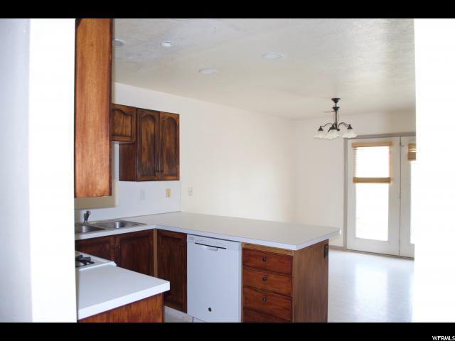 185 W 1250 S, Logan, UT 84321 — photo 6